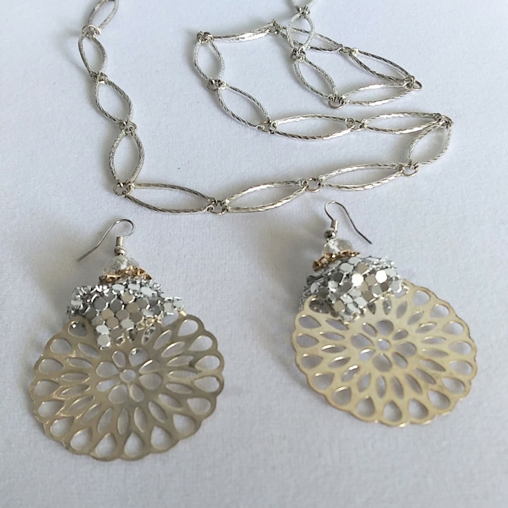 Oval link Sterling necklace with mesh earrings